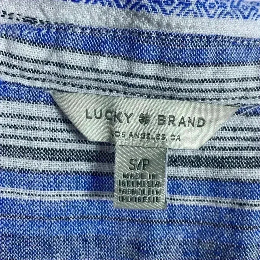 Lucky Brand Blue & White Striped Shirt Sleeve Button Up Shirt, Size Small.